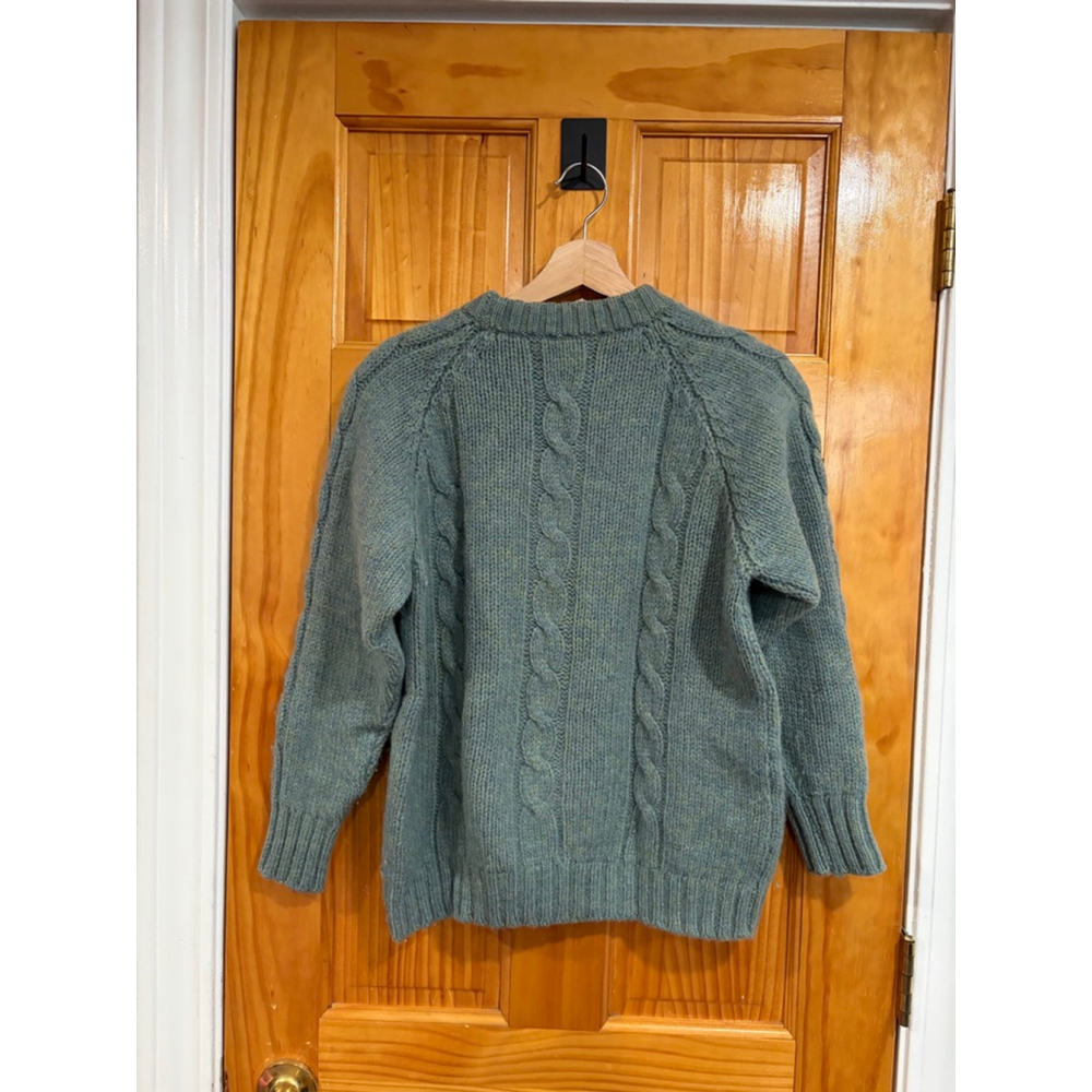 Vintage Bloomingdale’s Ski Shop Shetland Wool Cable Knit Sweater England Made